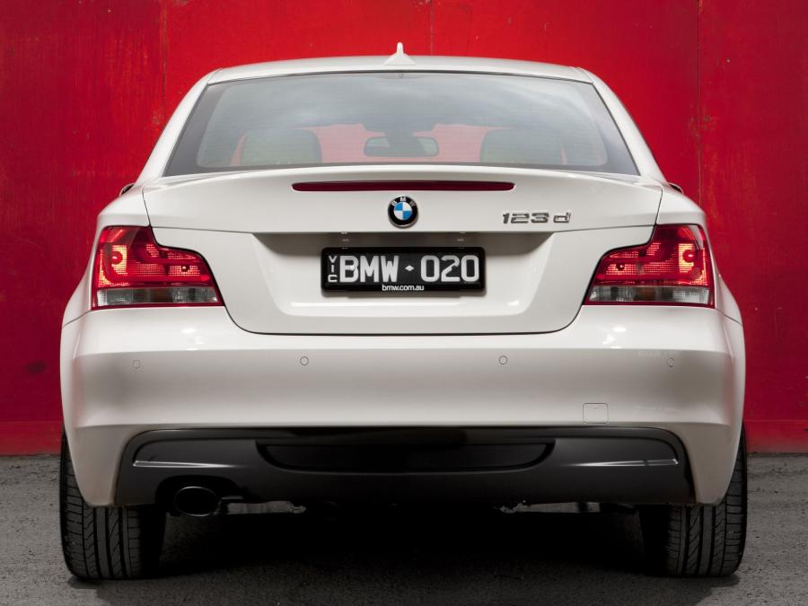  BMW 123d Coupe 2011 года  (AU) (фото 4 из 7)